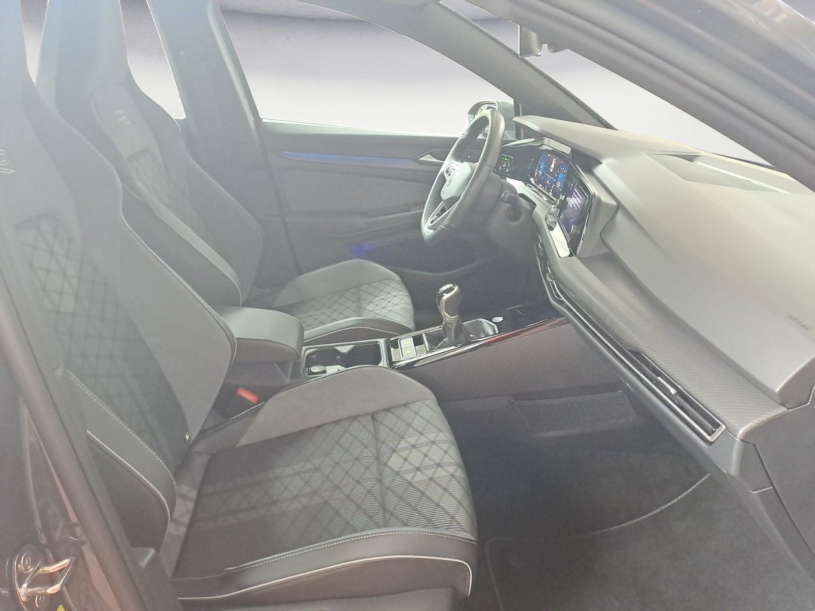 Volkswagen Golf - Bild 9