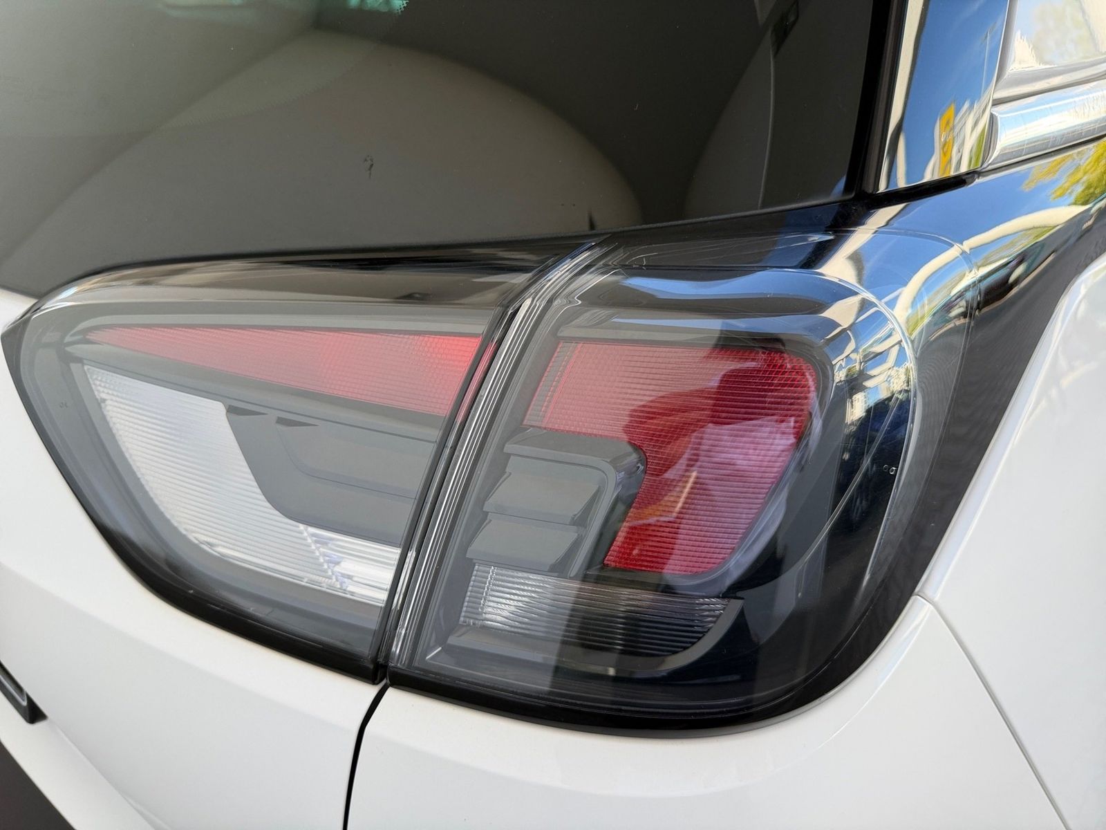 Fahrzeugabbildung Opel Crossland 1.2 Turbo Elegance AHK,Kamera,LED,PDC