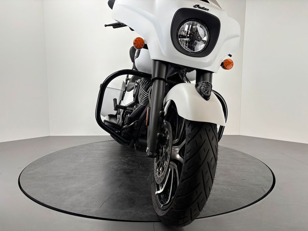Fahrzeugabbildung Indian CHIEFTAIN DARK HORSE *SCHECKHEFTGEPFLEGT