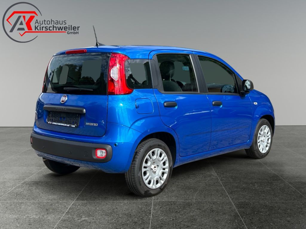 FIAT Pandina 1.0 GSE Hybrid ICON FIAT Pandina 1.0 GSE Hybrid ICON