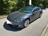 Tesla Model S Maximale Reichweite - - Tesla Model S in München