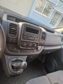 Opel Vivaro - 4