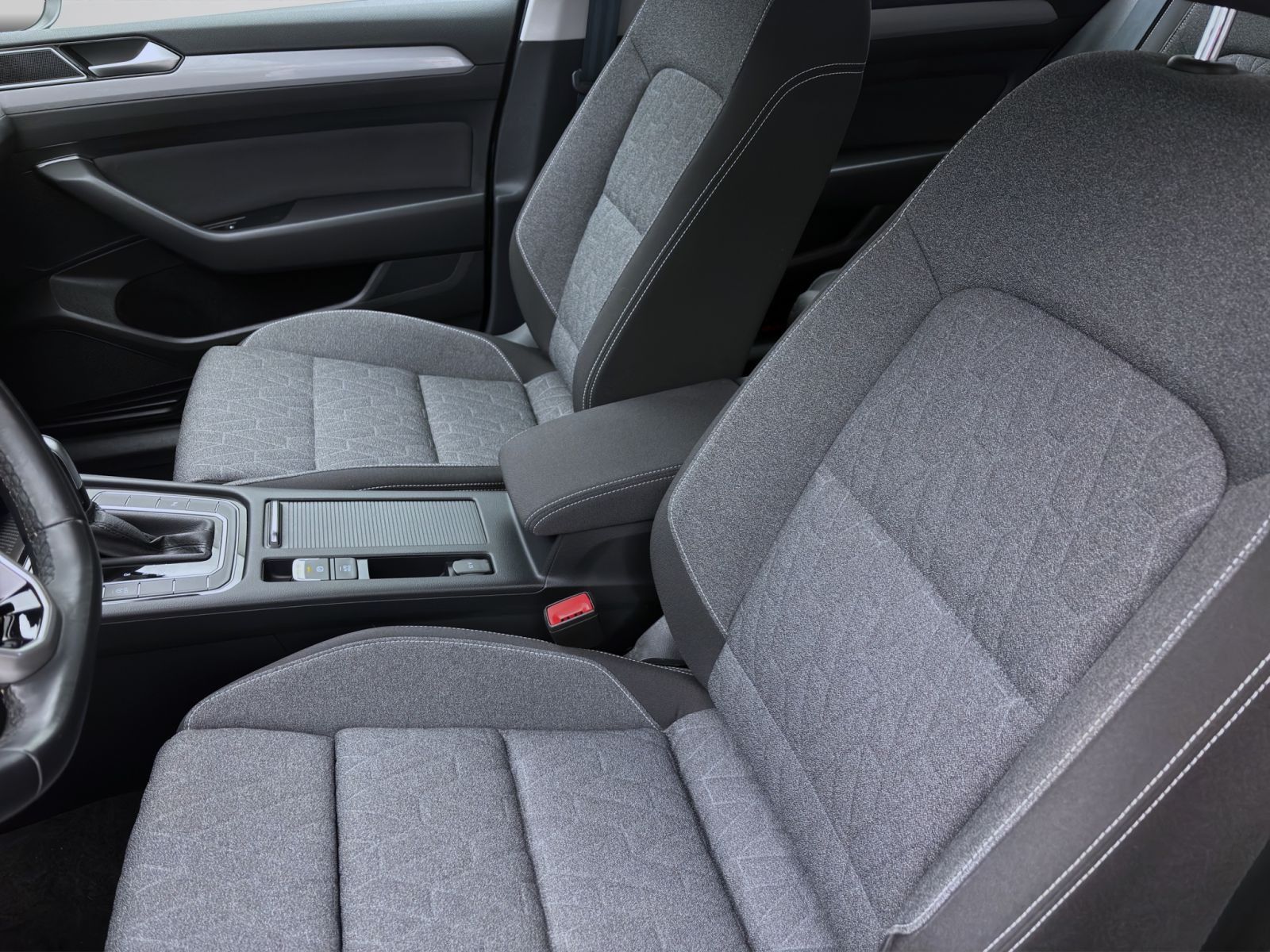Volkswagen Passat Variant - Bild 10