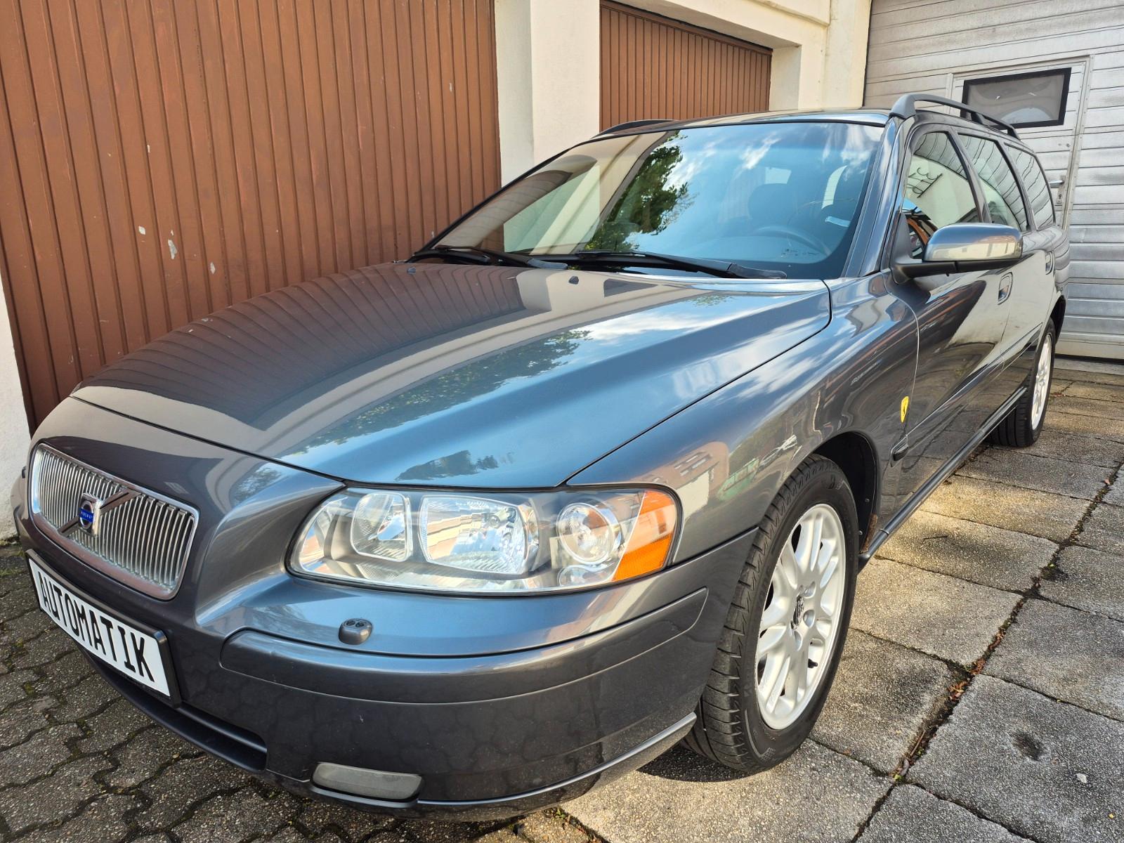 Volvo V70 2.4 Summum Automatik