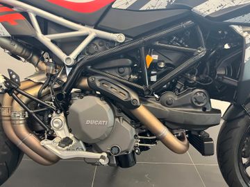 Ducati Hypermotard 950  RVE