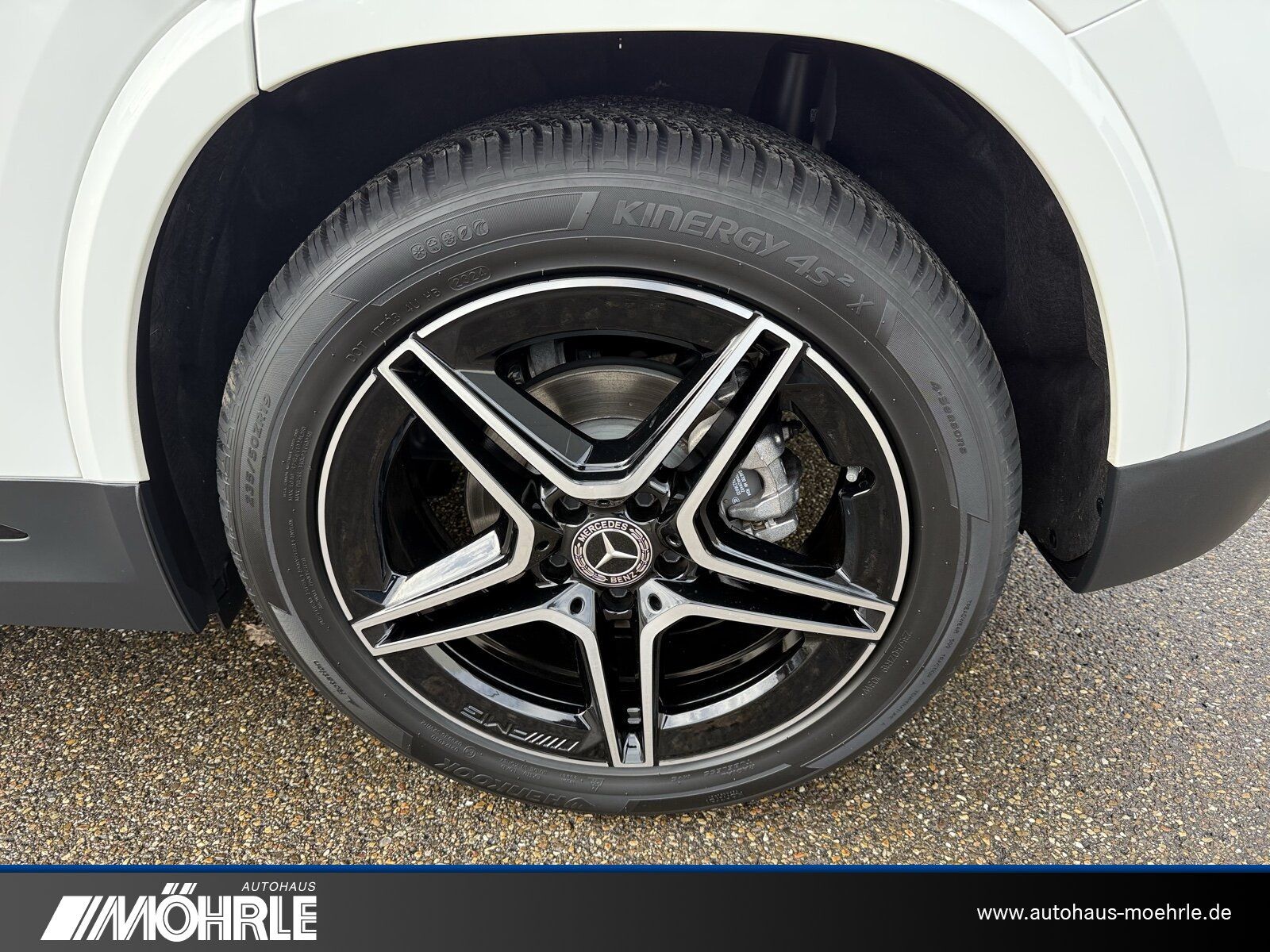 Mercedes-Benz GLA 180 AMG Line Night-Paket 360° Pano-SHDKlima foto 13
