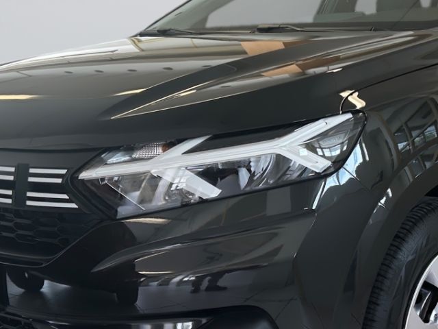 Fahrzeugabbildung Dacia Sandero Essential TCe 90 Klimaanlage LED Fahrerp