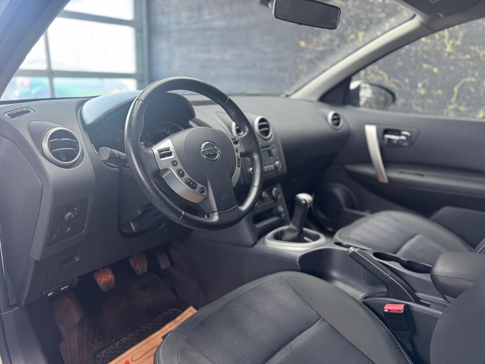 Nissan Qashqai Acenta 1HND/MULTILENK/AHK/TEM