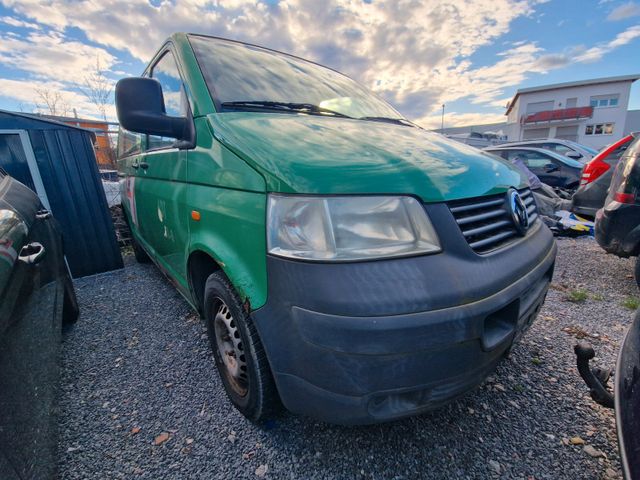 Volkswagen T5 andere/1.9Tdi/kleinbus bis 9 Sitze