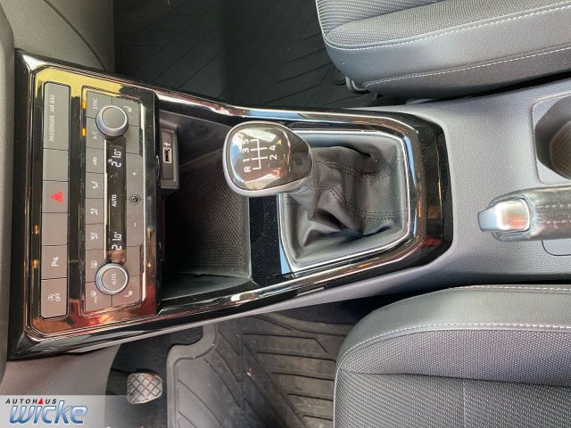 T-Cross 1.0 TSI Life NAVI KLIMA ACC PDC