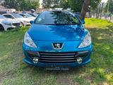 Peugeot 307 CC Cabrio-Coupe Tendance - blaue Peugeot 307