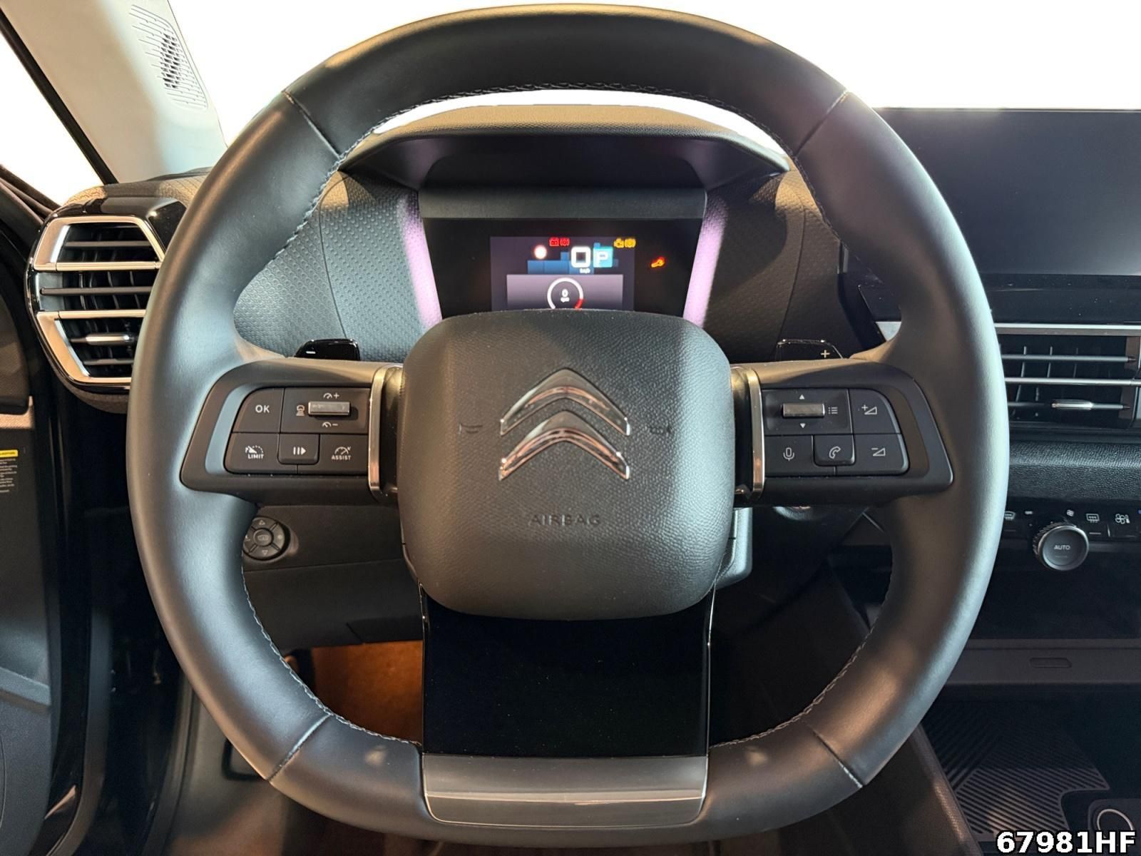 Fahrzeugabbildung Citroën C4 Pure Tech 130 S&S EAT8 Shine *SHZ*PDC*LED*