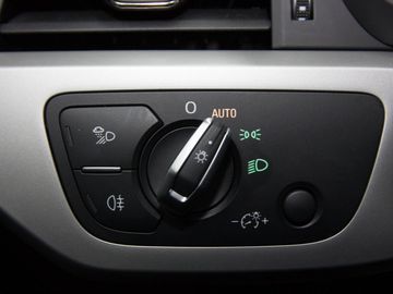 Audi A4 Avant 40 TDI S-line Optik blackLEDNAVIPANO