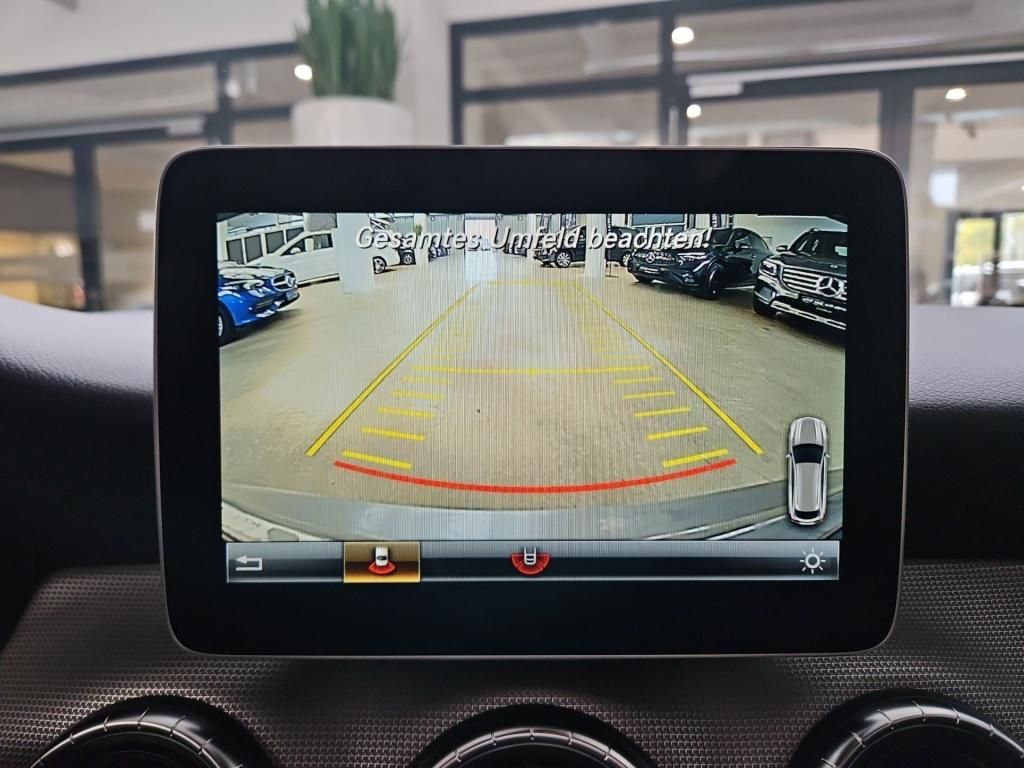 Fahrzeugabbildung Mercedes-Benz CLA 200 SB Progressive Pano Navi KAM LED Sound