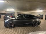 Tesla Model Y Performance Dual Motor  - Tesla Model Y Gebrauchtwagen in Berlin