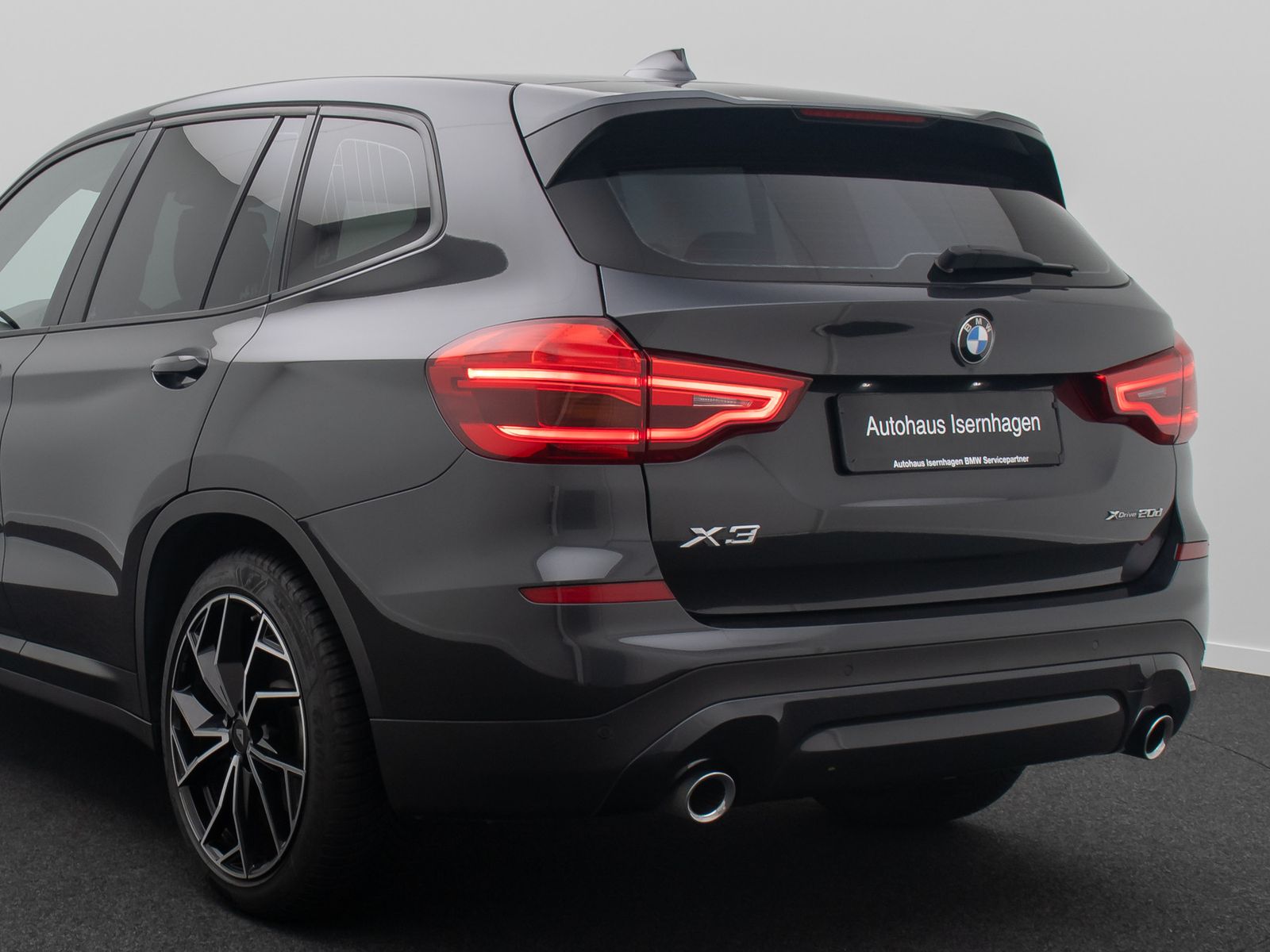Fahrzeugabbildung BMW X3 xD20d Alarm NaviPro DAB HiFi Komfort Lenkradh