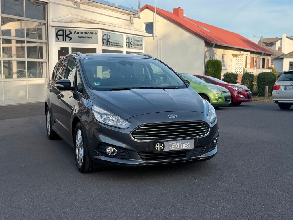 Image of Ford S-Max