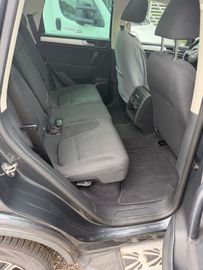 Volkswagen Touareg - 7