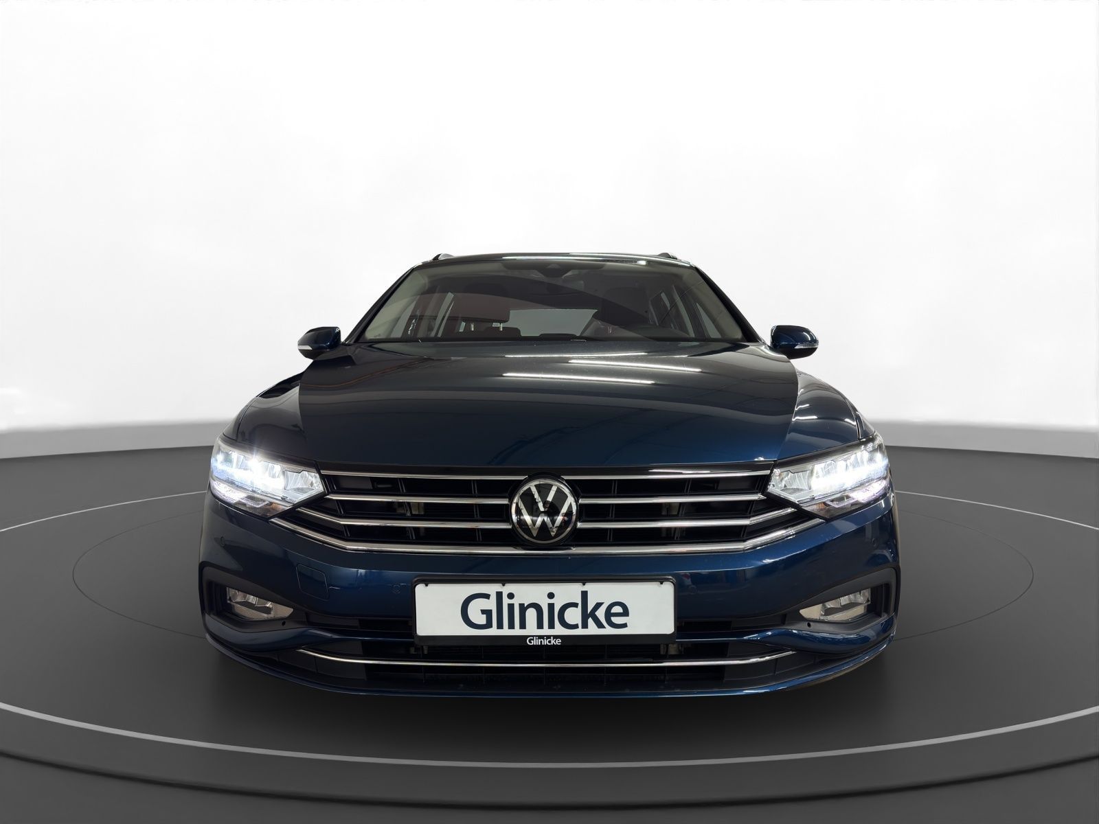 Volkswagen Passat Variant - Bild 2