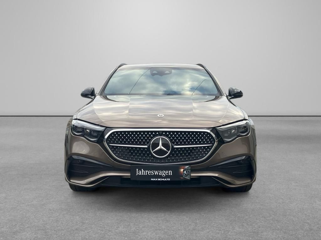 Fahrzeugabbildung Mercedes-Benz E 220 d T AMG*NIGHT*MEMO*KEYL*BURM*DIGITAL-LIGHT