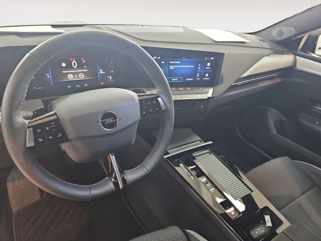 Fahrzeugabbildung Opel Astra ST 1.5 D AT Edition (L)