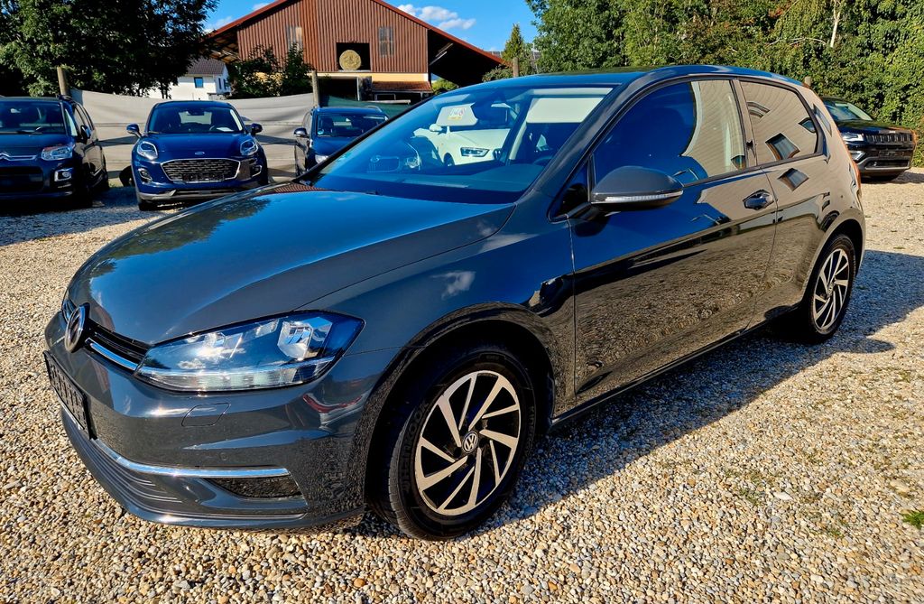 Image of Volkswagen Golf