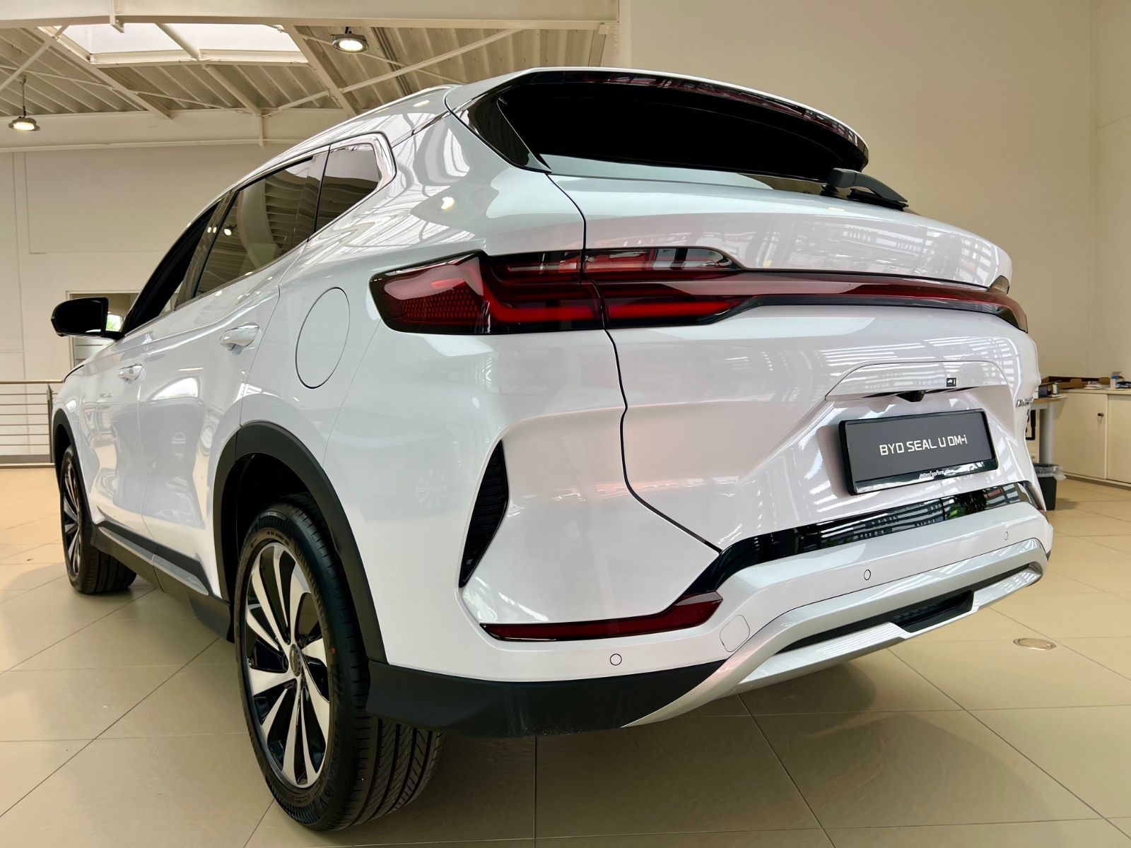 BYD SEAL
