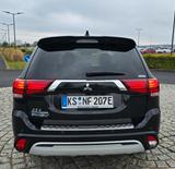 Mitsubishi Outlander 2.4 MIVEC PLUG-IN HYBRID 4WD - Mitsubishi Outlander in Kassel