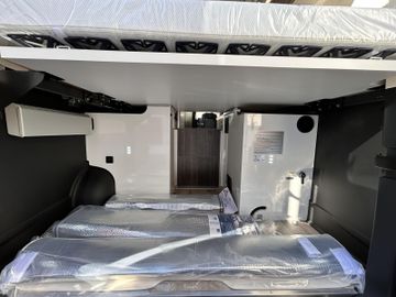 Westfalia Sven Hedin LIMITED LEDER 177PS ACC LED Markise