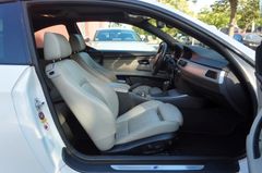 Fahrzeugabbildung BMW 335i xDrive M-Paket N54 Navi Leder SHZ PDC TOP!