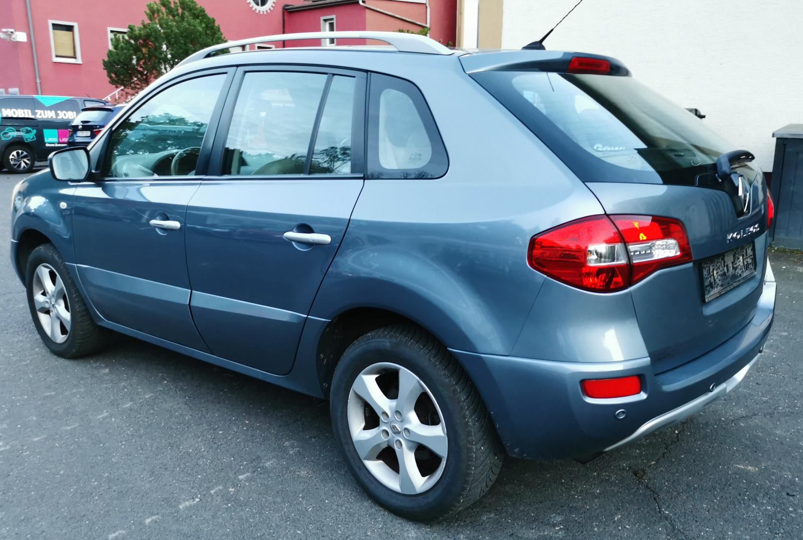 Renault Koleos 2009 — photo 8