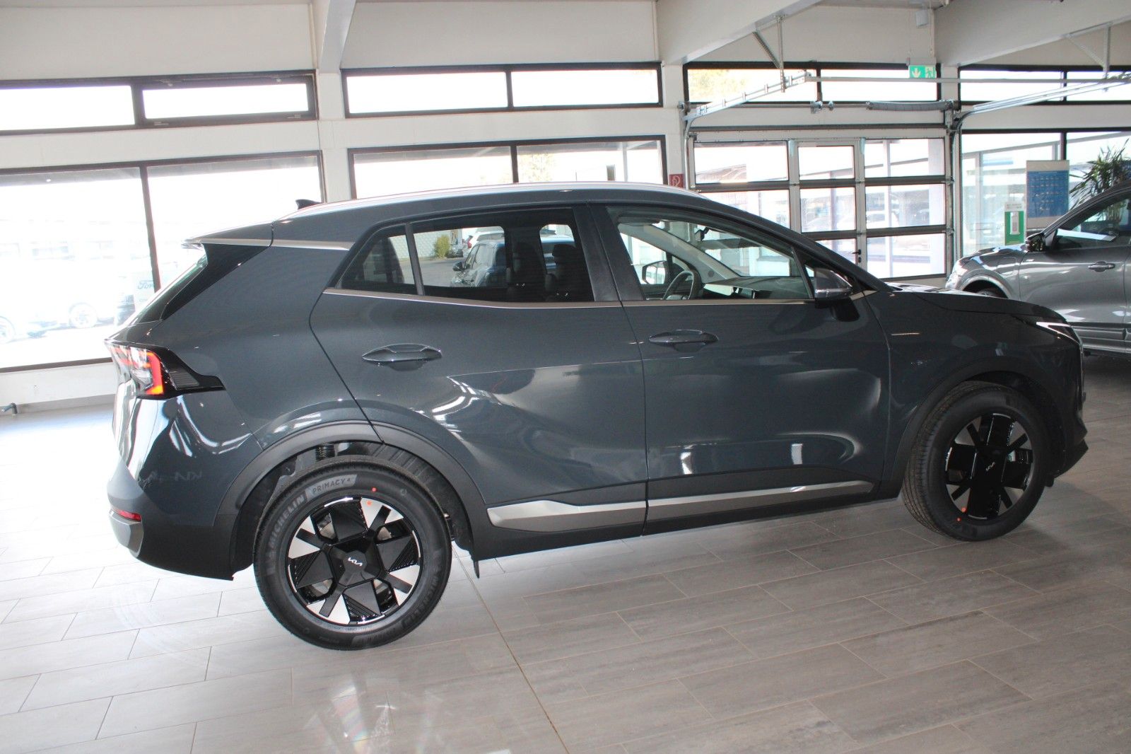 Fahrzeugabbildung Kia Sportage 1.6 T-GDI DCT Vision KOMFORT PAKET