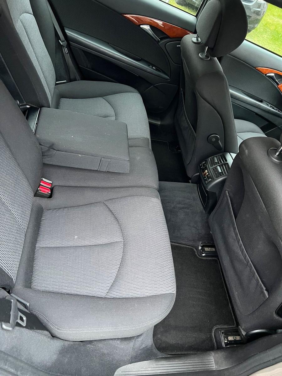 Mercedes-Benz E200 2006 — photo 11