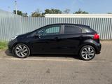 Kia Rio*50.000km*1-Hand*Neu Inspektion*Sitzh*Klima - Kia Rio: 1.0