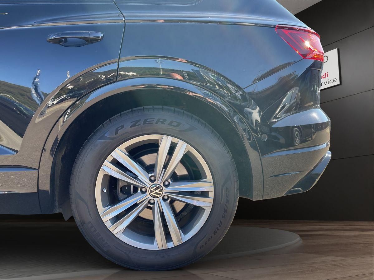 Touareg R-Line 4Motion 3.0 TDI AHK 360° IQ.LIGHT