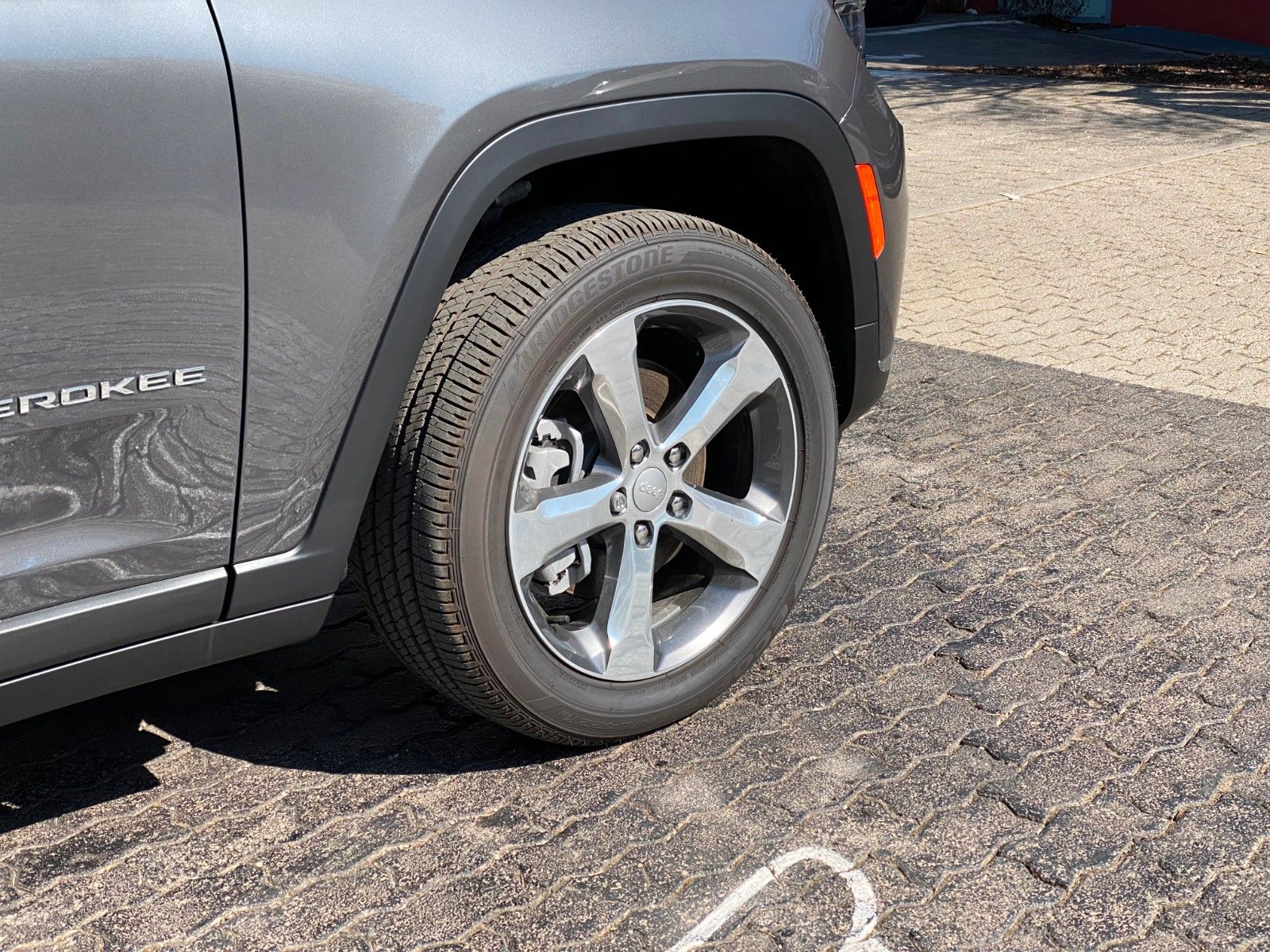 Fahrzeugabbildung Jeep Grand Cherokee L Limited 7-Sitzer LEDER*LED*PANO