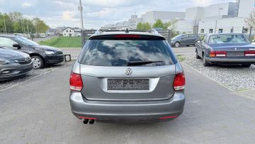 Volkswagen Golf - 5