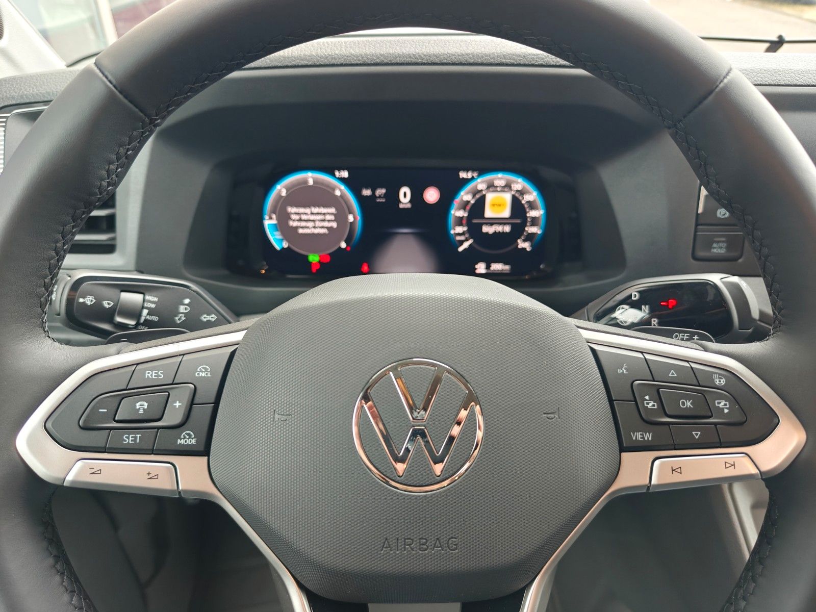 Fahrzeugabbildung HYMER / ERIBA / HYMERCAR CAR 600 - 18" A/T, Markise, AHK, VW Facelift! -