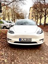 Tesla Model Y Performance Dual Motor AWD TÜV 02/2028 - Tesla Model Y in München