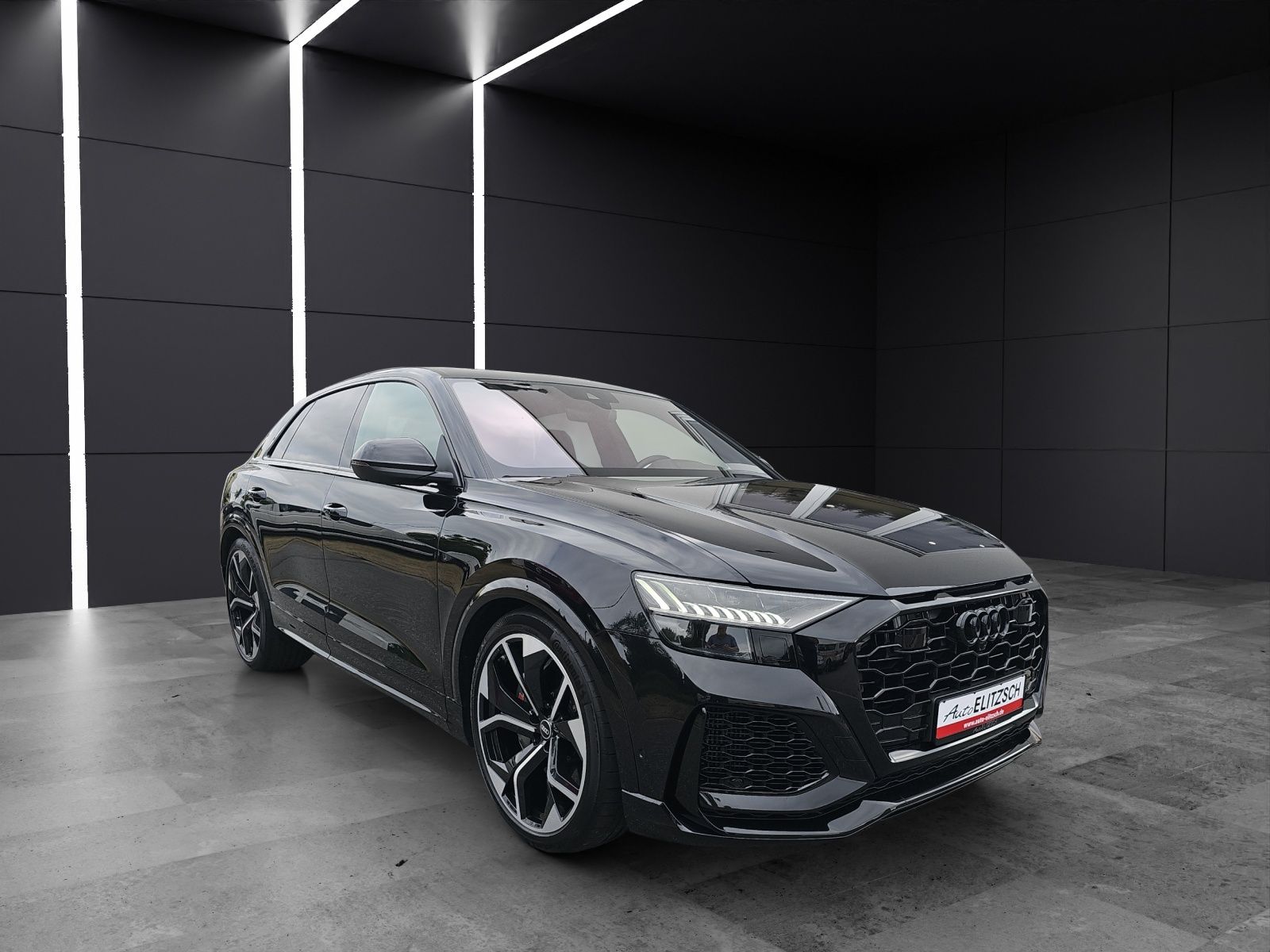 Fahrzeugabbildung Audi RS Q8 SPORT Vmax 280 23"+MATRIX +PANO+KERAMIK