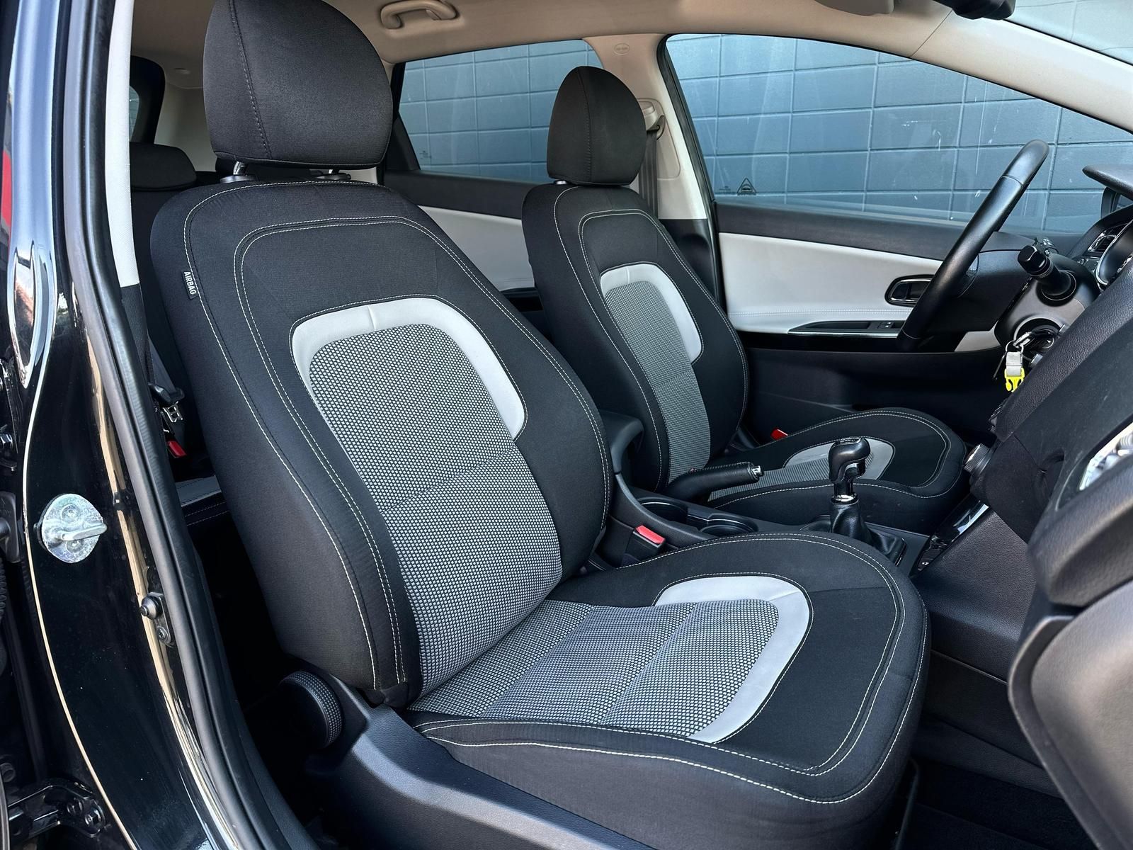 KIA Ceed Sportswagon 1.6CRDi Dream Team SHZ#TEMPO#BT - Image 14