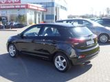 Hyundai i20 1.2 Pure Tempomat Bluetooth Klima USB AUX - Hyundai i20: Pure