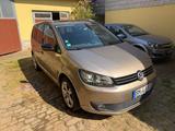 Volkswagen Touran 1.6 TDI DSG MATCH BlueMotion Technolo... - Volkswagen Touran: Bluemotion