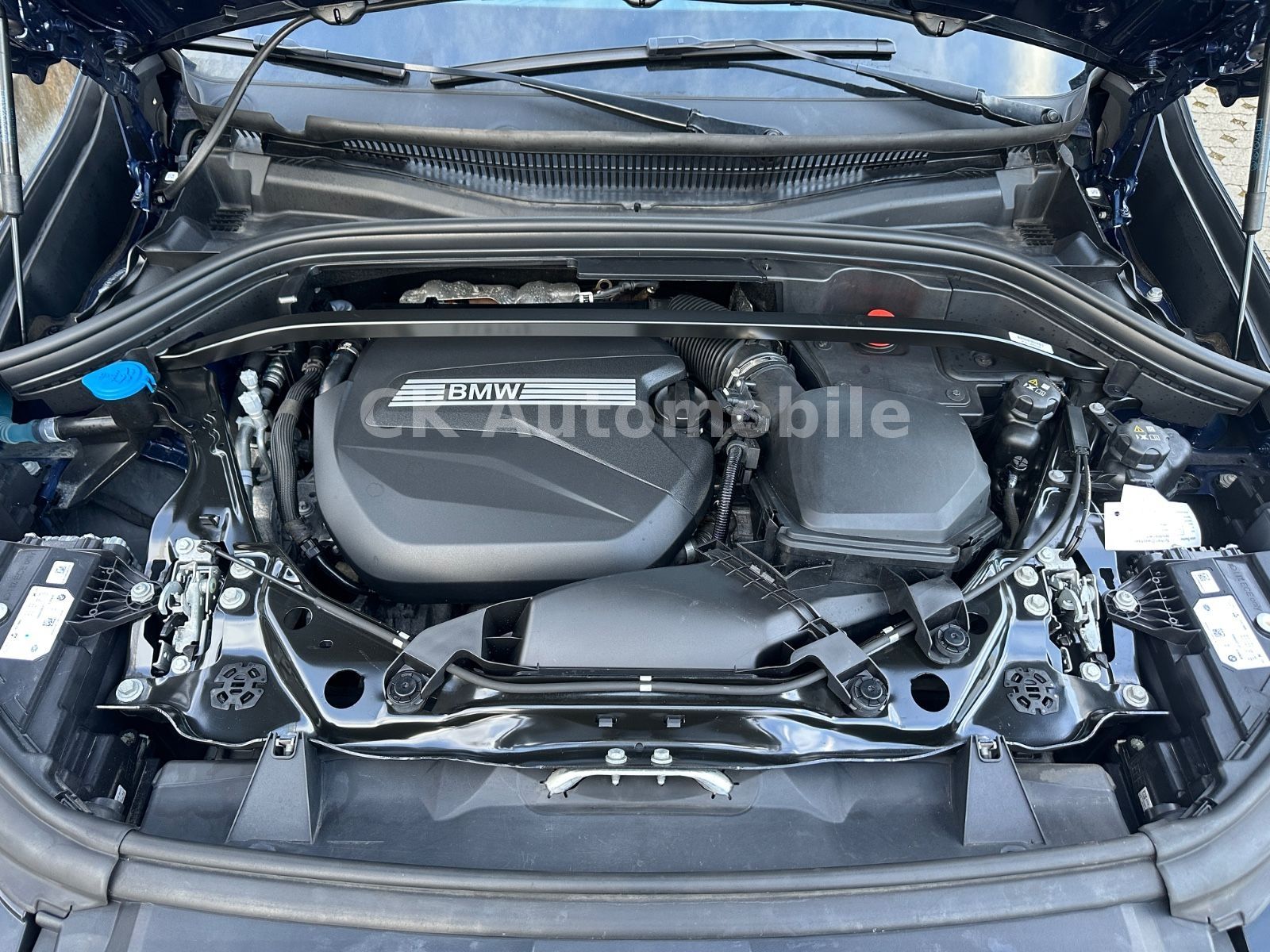 Fahrzeugabbildung BMW X1 20d xDrive xLine/Navi/Head-Up/Pano/LED/360°