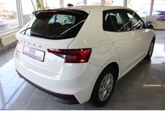 Fahrzeugabbildung Skoda Fabia Ambition 1.0 Apple CarPlay,Android Auto,Wi