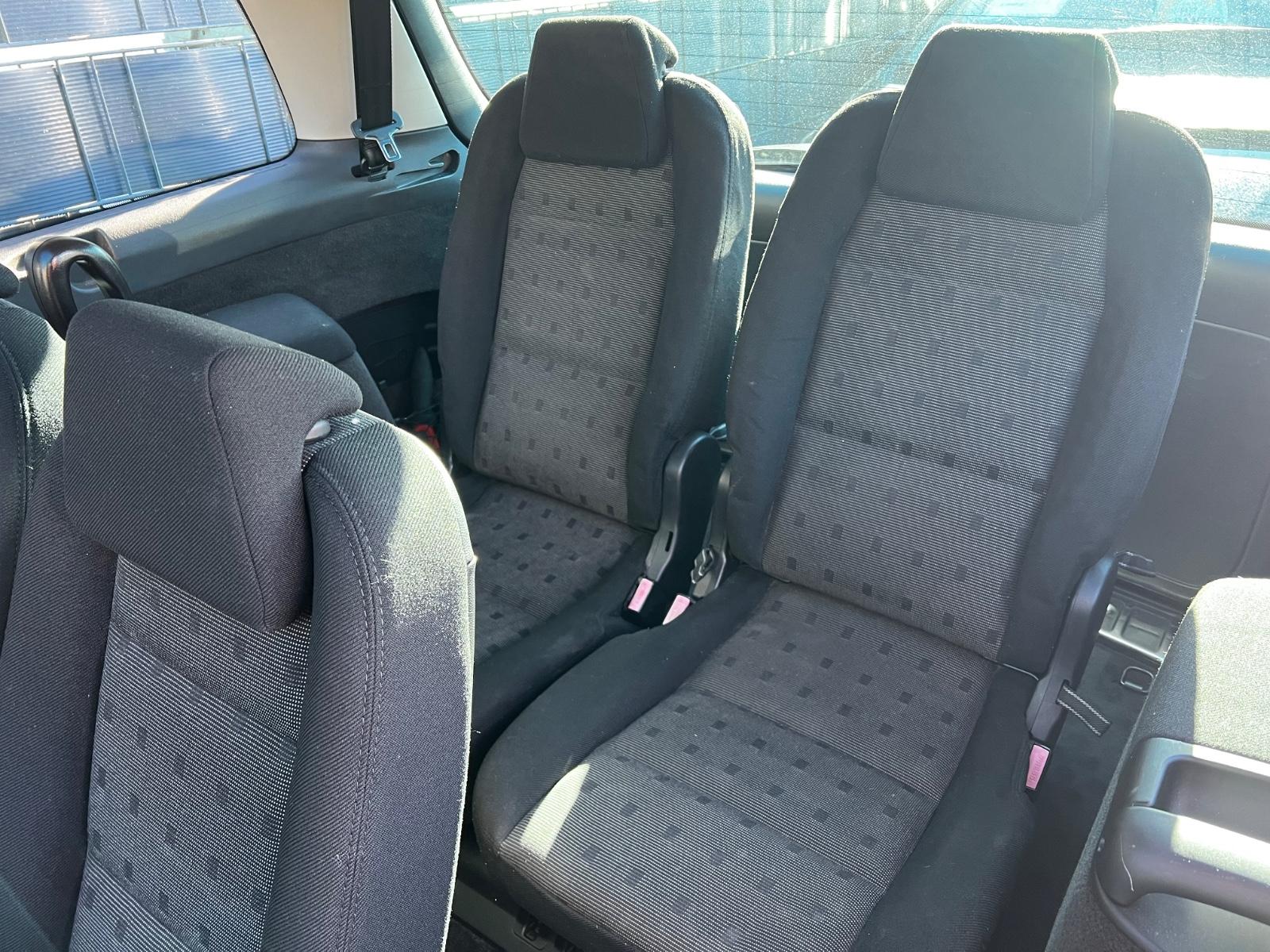 Peugeot 307 2005 — photo 18