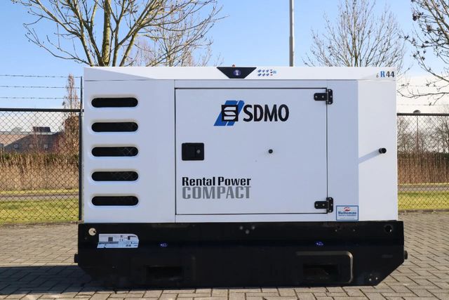 Andere Other SDMO  R44C3 | 44 KVA | GOOD WORKING