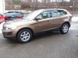 Volvo XC60 D3 Kinetic Geartronic,144 kw. - Volvo XC60 in Kiel