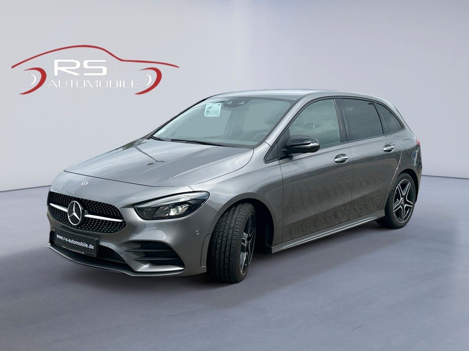 MERCEDES-BENZ AMG Line / Night Paket / ACC / Kamera