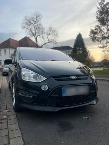 Ford Verkauf Ford S-max. Perfekter Zustand.